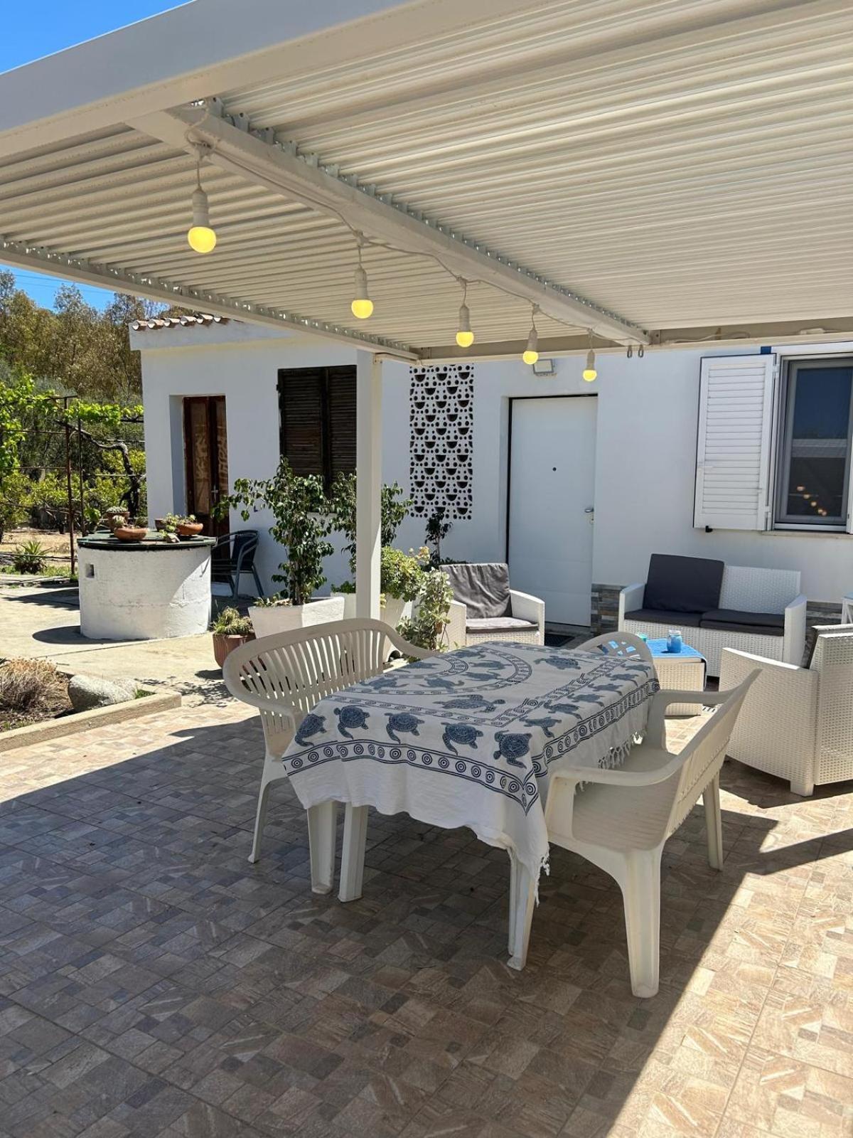 Villa La Casa Del Melograno Solanas  Esterno foto