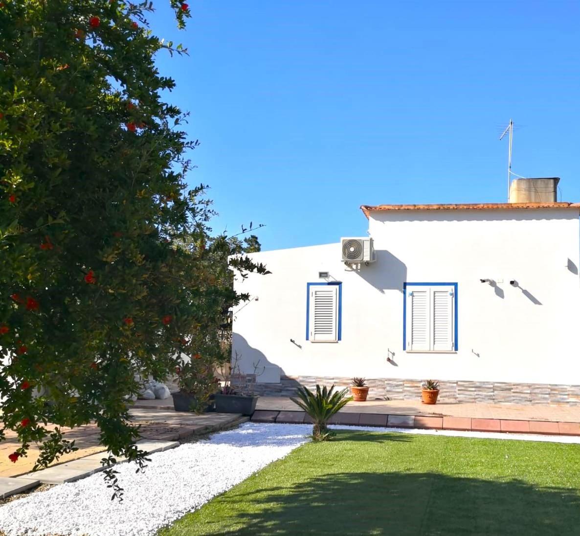 Villa La Casa Del Melograno Solanas  Esterno foto